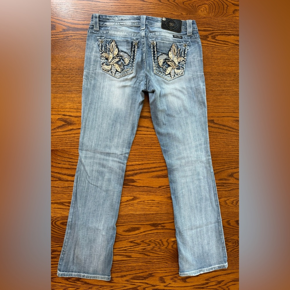 MissMe Jeans, Style JE5796E2L, size 29L